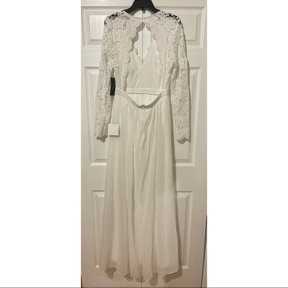 Lulu’s White Lace Maxi Dress - Picture 5 of 7